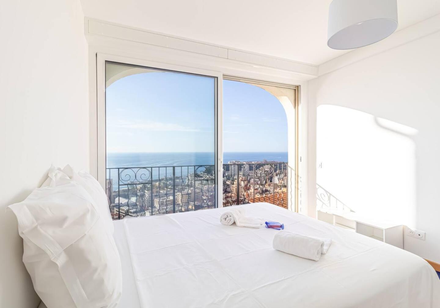 Amazing Sea View T2- Near Monaco